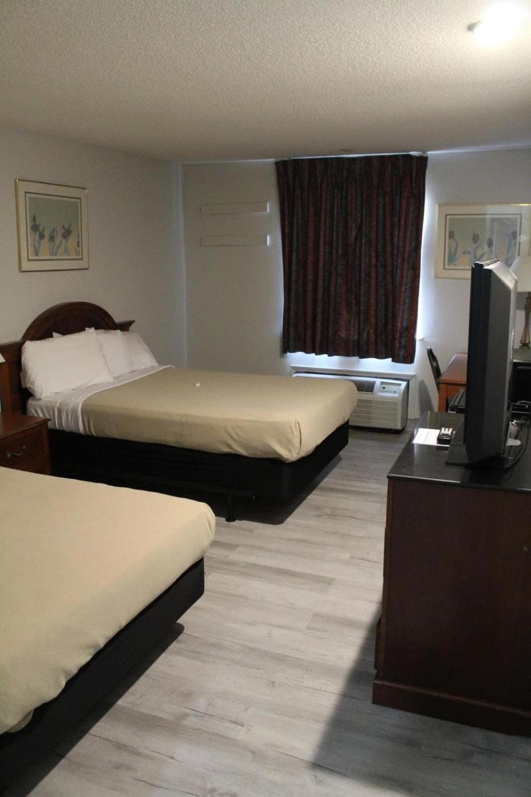 Raceway Inn Дарлингтон Экстерьер фото